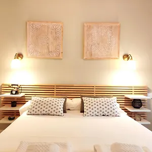 80s Loft Vintage 15' Malaga Airport Free Guest Parking Alhaurín de la Torre